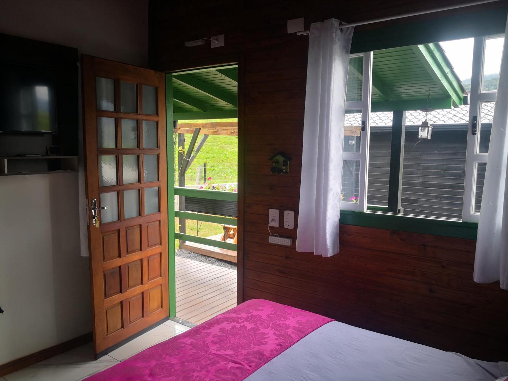 Refugio Alpenblumen Apartment Урубиси Стая снимка