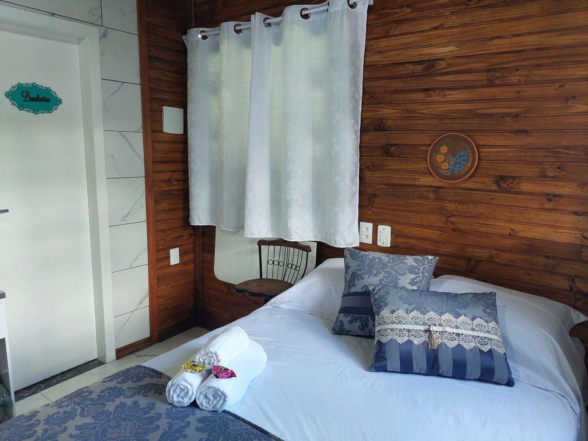 Refugio Alpenblumen Apartment Урубиси Стая снимка